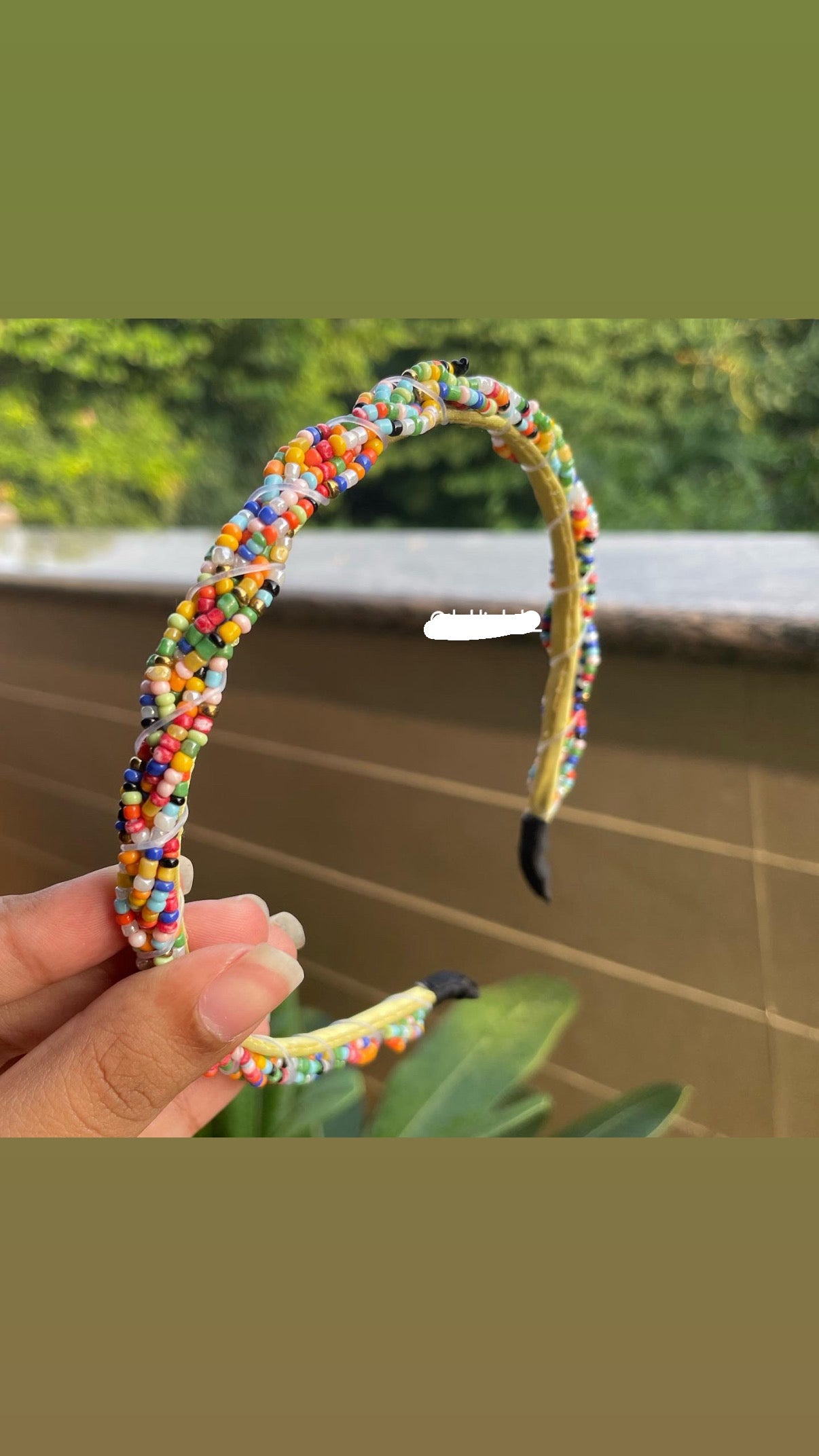 Multicolor braided headband