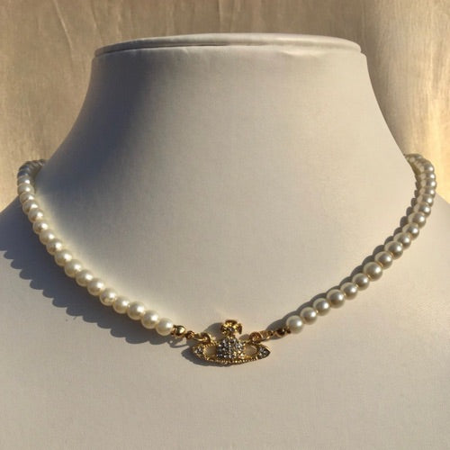 Anti-Tarnish Golden Saturn Necklace